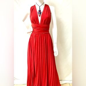 💃Red Pleated Maxi Dress💃